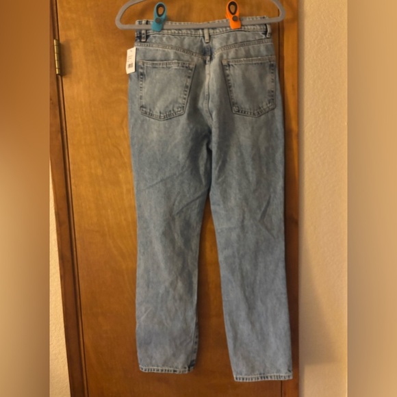 Lovers + Friends NWT Classic Blue Straight Leg Jeans - Picture 2 of 13